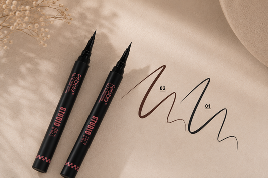 Delineador de ojos Waterproof Studio Fix Febble