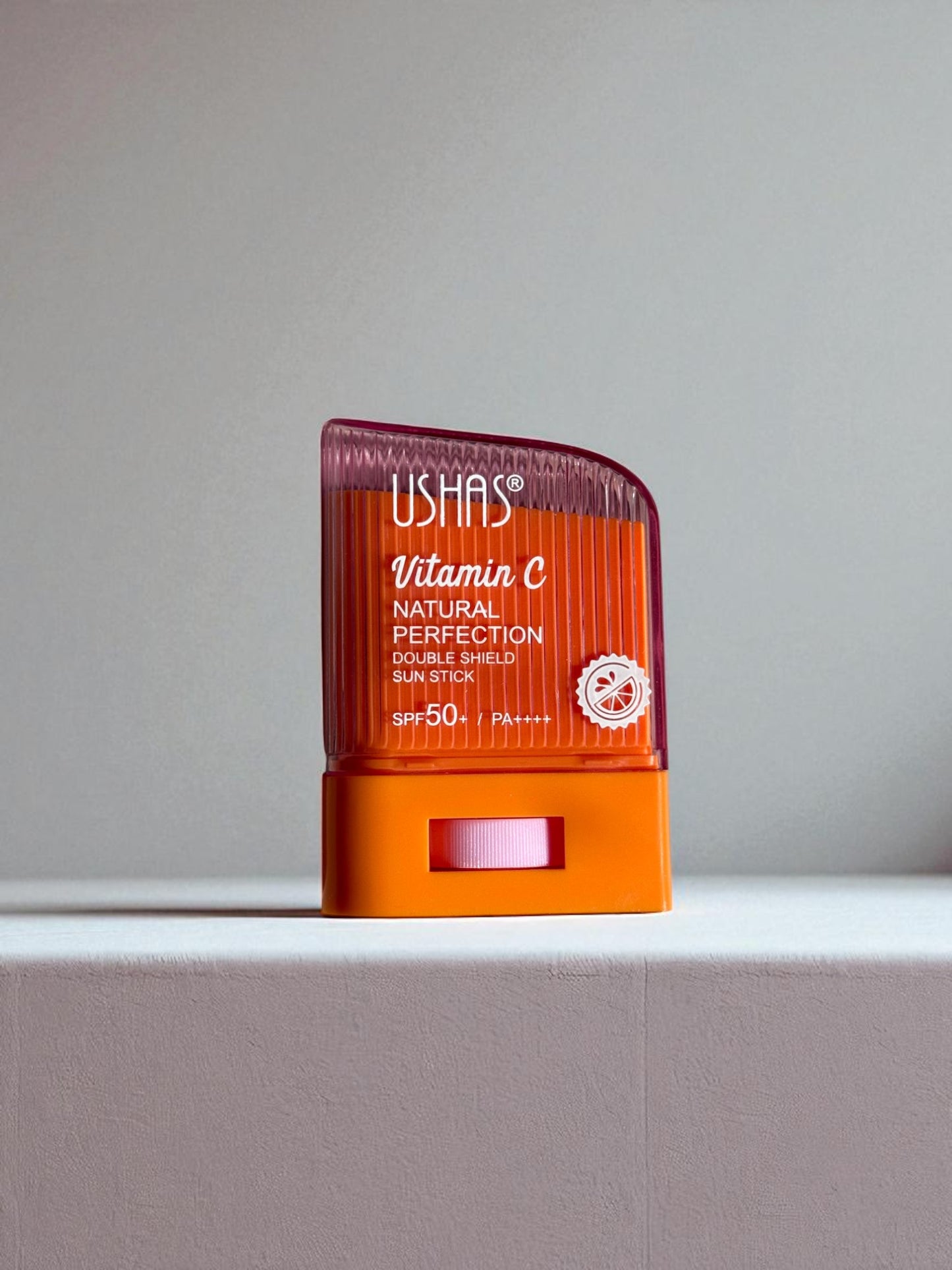 Protector solar en barra Vitamina C spf50+++ pa+++ Ushas