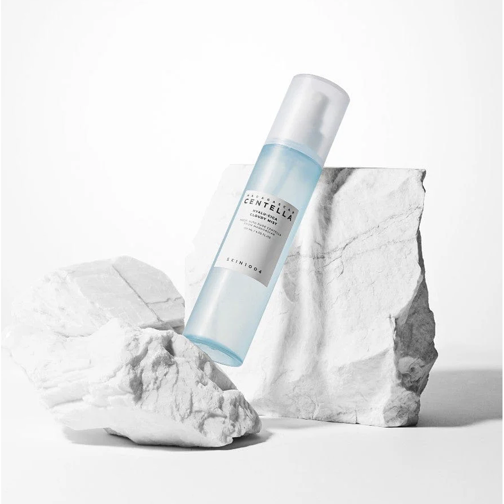 Água Termal Madagascar Centella Hyalu-Cica Cloudy Mist 120ml Skin1004