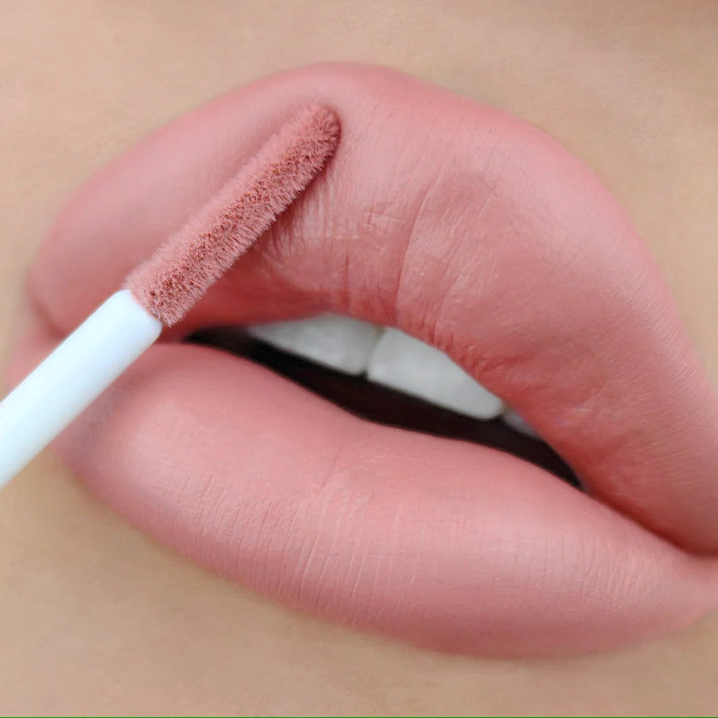 Lip Set Seal The Deal THE LOW KEY Beauty Creations