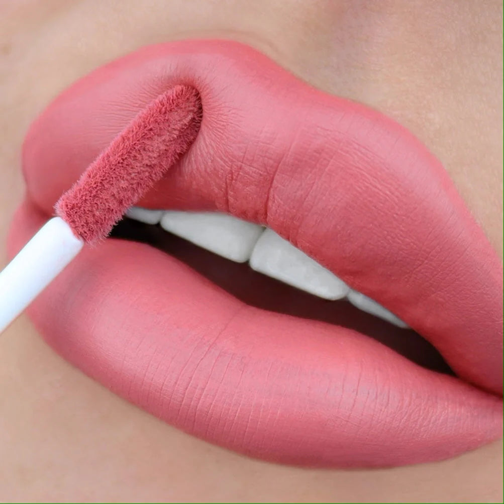 Lip Set Seal The Deal THE LOW KEY Beauty Creations