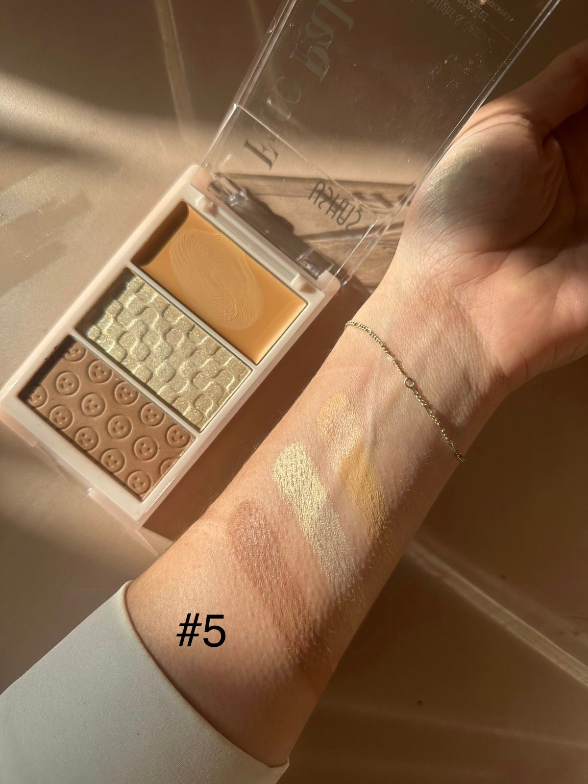 Paleta Trío Contorno + Iluminador Ushas
