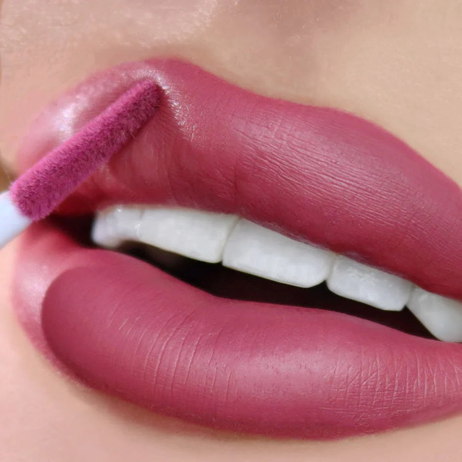 Lip Set Seal The Deal THE LOW KEY Beauty Creations