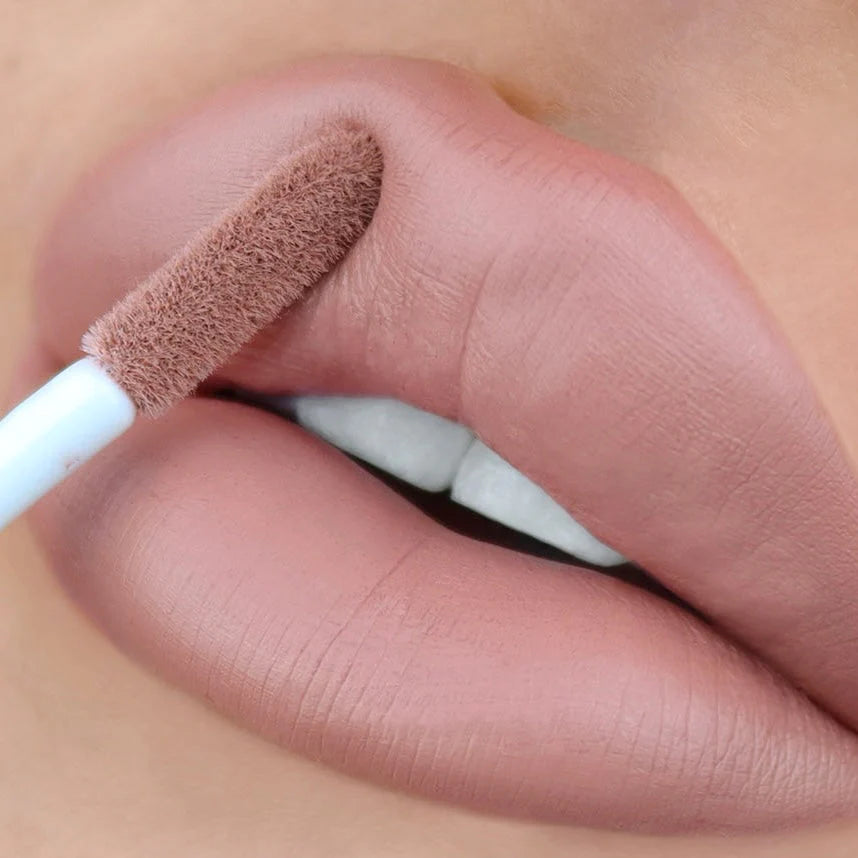 Lip Set Seal The Deal THE LOW KEY Beauty Creations