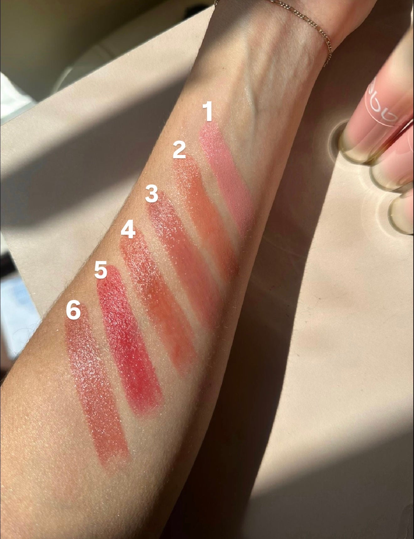 Labial en Barra Shiny Lüster Febble