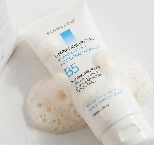 Limpiador Facial Vitamina B5 + Ácido Hialuronico 130gr Flamenco